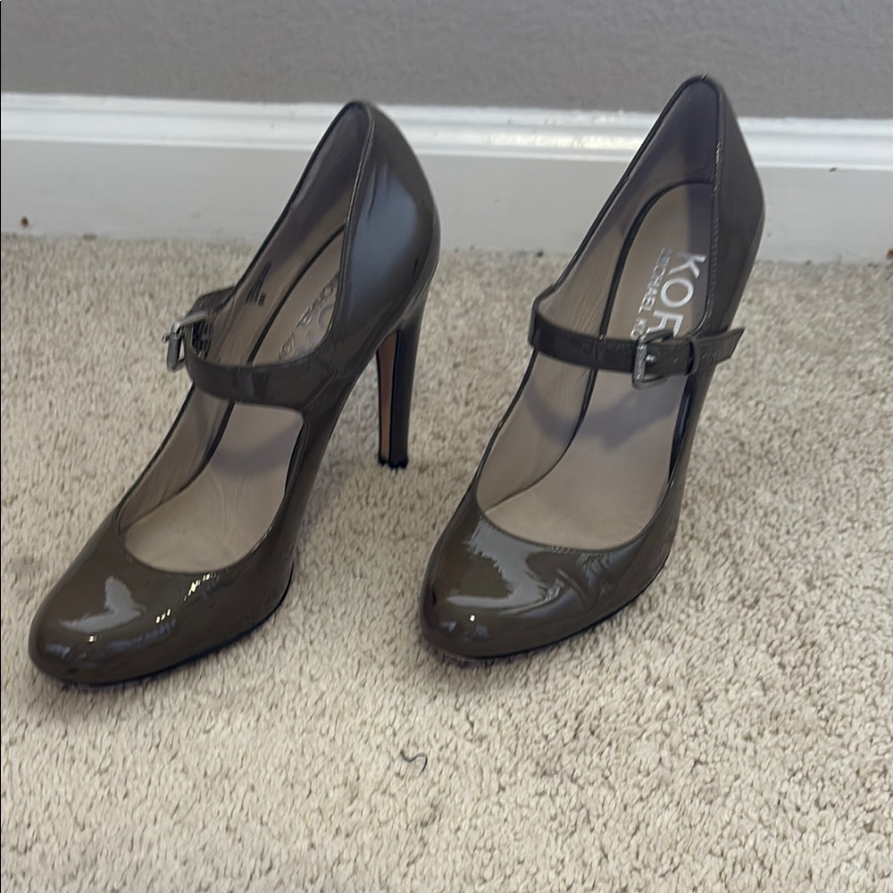 Michael Kors Women's Army Green Mary Jane Patent Leather Heels